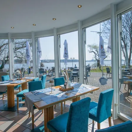 Seehotel Bollmannsruh Päwesin