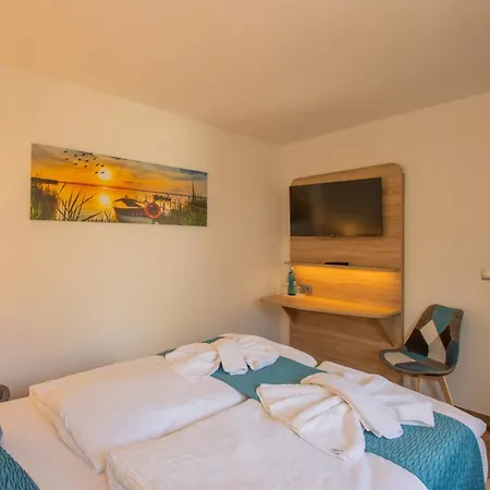 Seehotel Bollmannsruh Hotel Päwesin