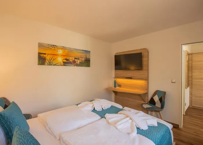 Seehotel Bollmannsruh Hotel Päwesin